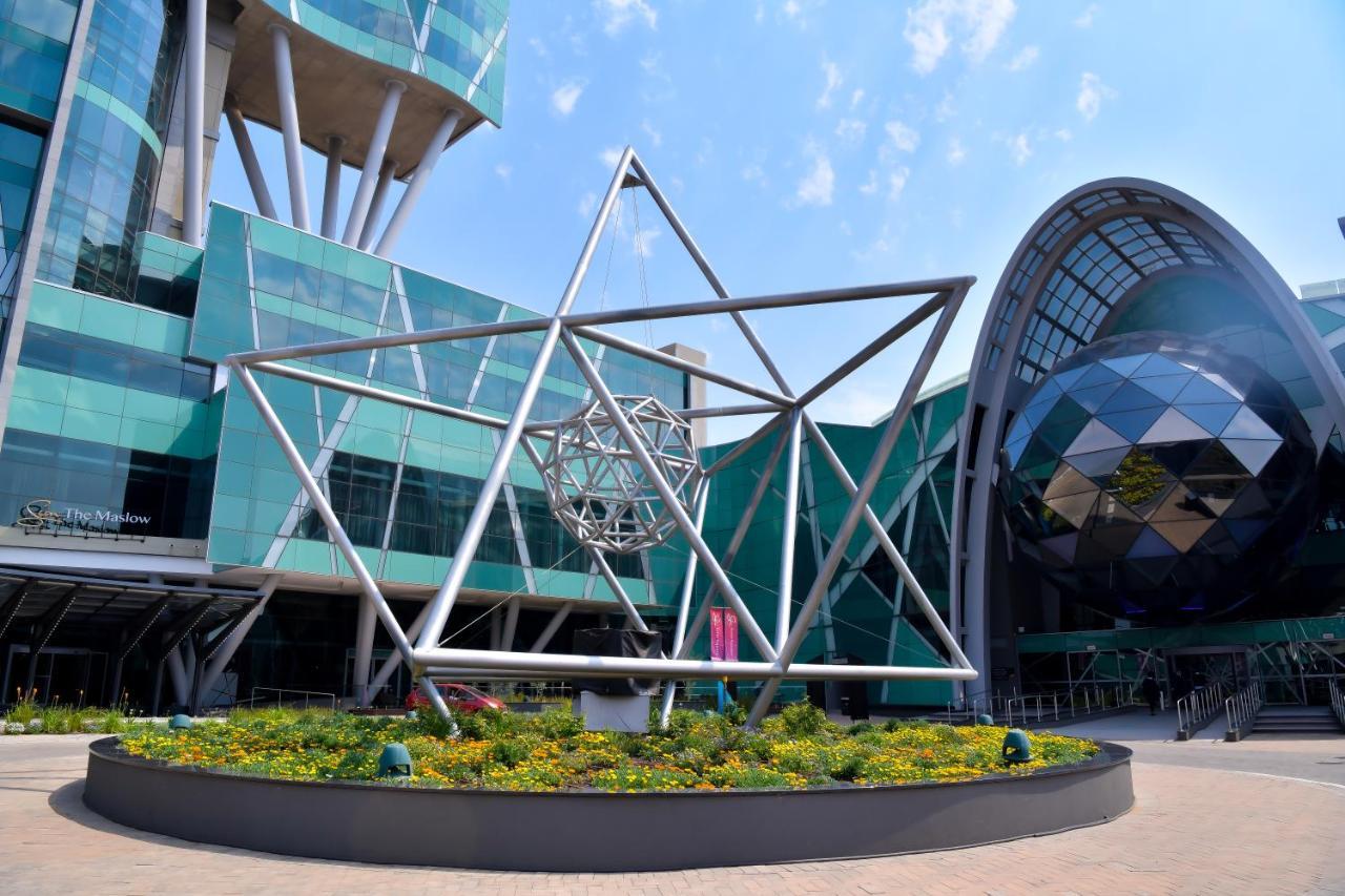 The Maslow Hotel, Time Square Pretoria Exterior foto
